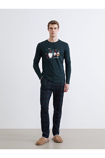 LC Waikiki Yılbaşı Temalı Erkek Pijama Takımı