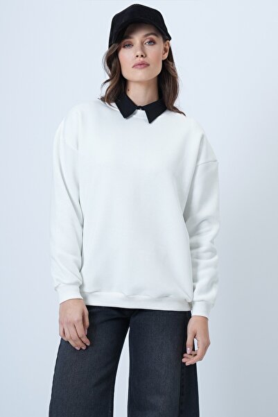 VAGGON Women's White Crew Neck 3 Thread O Oversized Basic Sweatshirt Vs01488