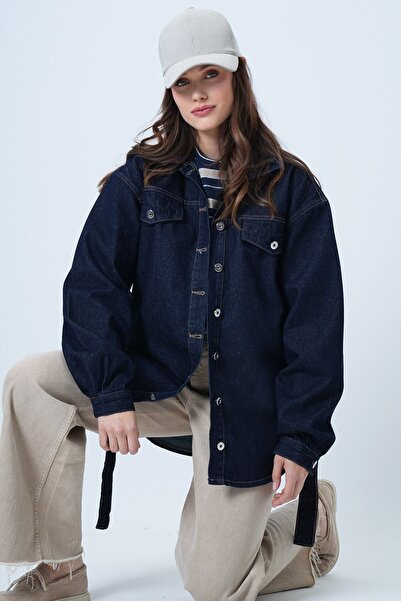 VAGGON Women's Navy Blue Belted Button Closure Denim Shirt Vs01451