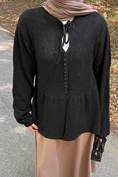 lamelif Collar Tie Detailed Sweater Black