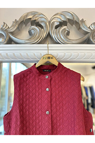 Invee Quilted Long Vest - Burgundy