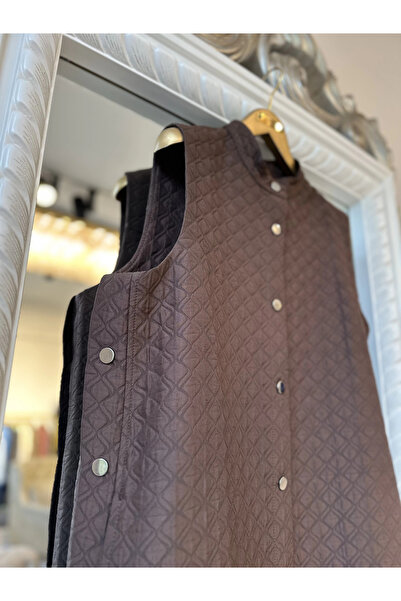 Invee Quilted Long Vest - Brown
