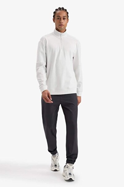 DeFacto Defactofit Standard Fit Woven Sports Jogger (25 Wn)