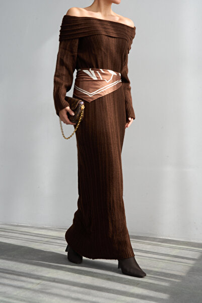 LOOSH Kadın Kahve Omuz Açık Triko Midi Elbise