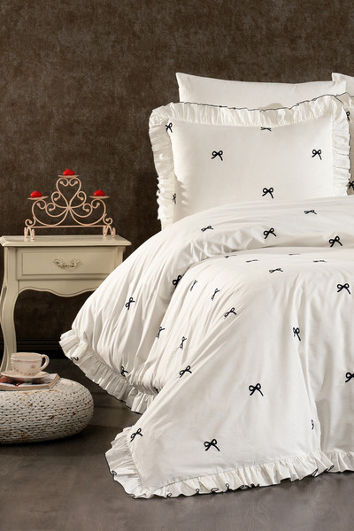 Serebien Home Collection Aurelia 100% Cotton Ruffled, Bow Pattern Embroidered 6 Piece Premium Double Duvet Cover Set