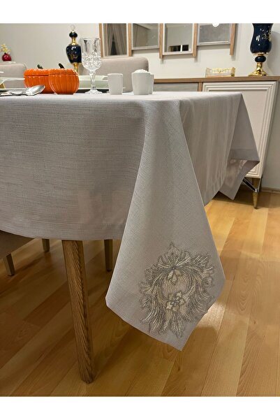 Zeren Home Lotus Lace Detailed Carefree Tablecloth, Handcrafted French Lace, Silvery Gray