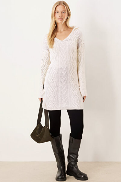 armonika Women's Ecru V-Neck Knitwear Sweater Arm-26K136037