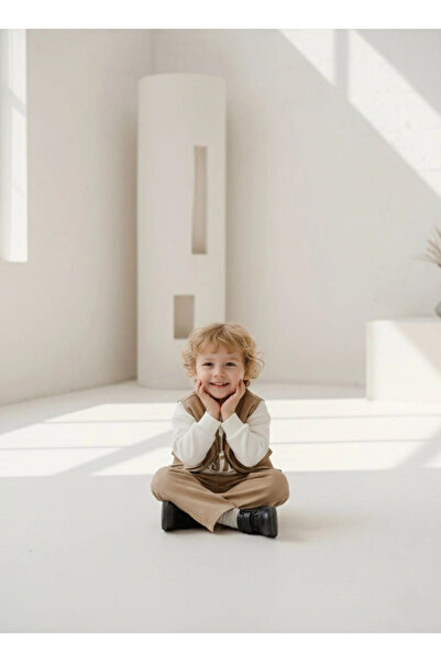 Kidmark Çocuk Modası Boy's Vest Set Tan 3-Piece Top and Bottom Set