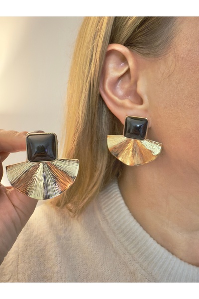 Snartun Gold Black Stone Half Sun Form Earrings – Modern and Stylish Women's Jewelry |   Special Boxed