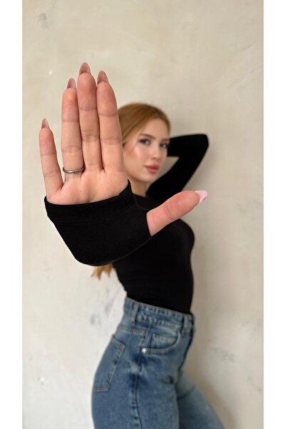 Butik Women's Burgundy Stretch Fabric Long Sleeve Basic Bodysuit – Fitted Fit, Stretchy and Soft Texture