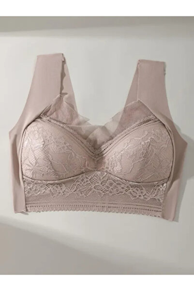 Jo Elegant push-up bra with lace size M