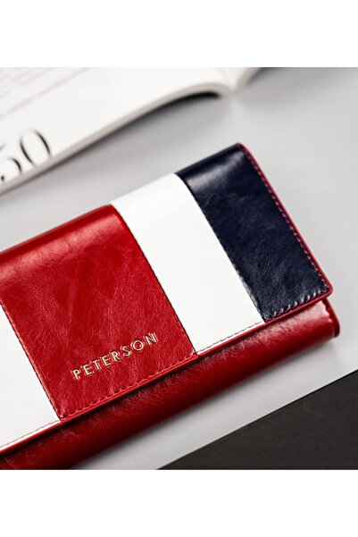 Other Classic women's wallet made of leather - Peterson