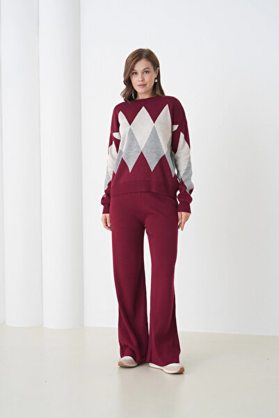 Park Karon Women's Burgundy Crew Neck Argyle Sweater Pants Knitwear Top-Bottom Set 214076