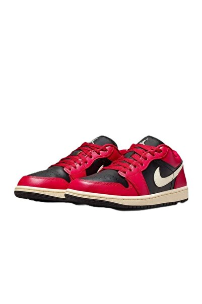 Nike WMNS AIR JORDAN 1 LOW Women's Sports Shoes