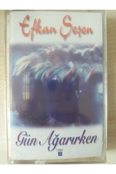 Nora إفكان شيشين - أثناء مرور اليوم - كاسيت