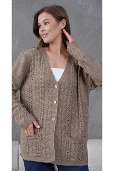 Fresh&Moda Women's Mother Plus Size Chain Flower Motif Cardigan