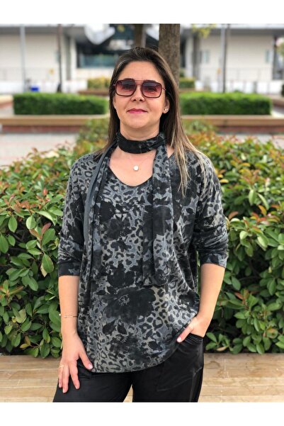 BAKTAGÖR Tri-Kot with a Scarf as a Gift