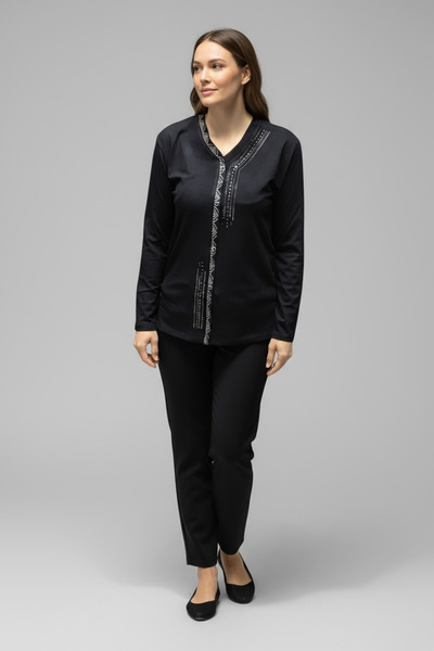 ECE GİYİM Women's Front Closed Button Detail Stone-Embellished Narcissus Seas...