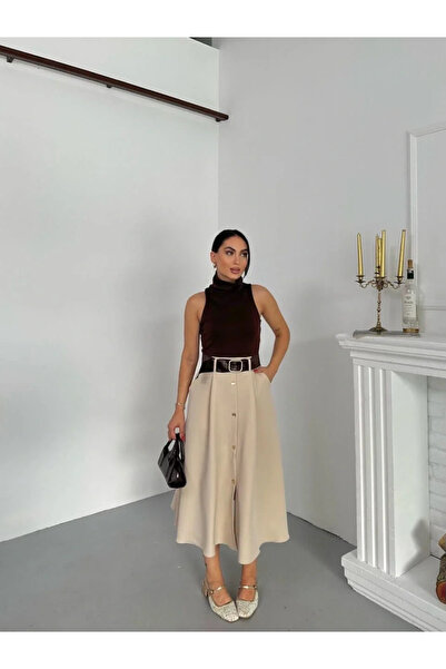 bysoca Kadın Kahve Bej Elbise Balıkçı Yaka Kolsuz Bluz ve Yüksek Bel Cepli Düğmeli Kloş Midi Etek