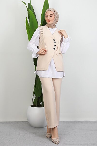 GİYZAMİLA Devin Ruffle Detail Suit Cream