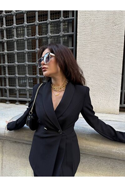 SUXİRCNHTMTS Yan Pile Detaylı Blazer Ceketli Boru Paça Pantolon Takım – Modern Kadın Şıklığı