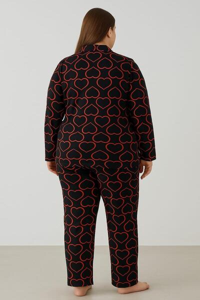 Pemilo Women's 02162 Plus Size Buttoned Suede Pajama Set Black