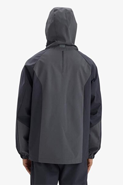 DeFacto Αδιάβροχο αντιανεμικό παλτό με φερμουάρ DeFactoFit Water Repellent Regular Fit K με κουκούλα με επένδυση από διχτυωτό υλικό (25 AU)