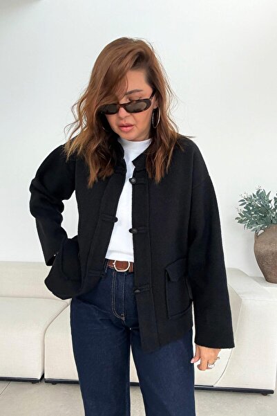 ELVAN TOLON Black Three Button Knitted Jacket