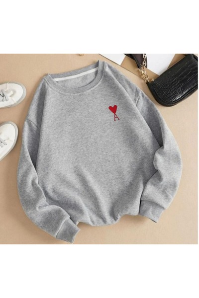 OVER HEAD Women's a Heart Printed Crew Neck Sweatshirt