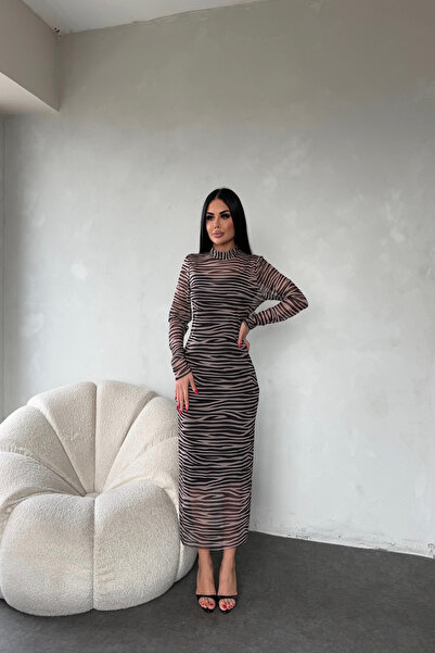 LİLA İSTANBUL Crew Neck Self-Patterned Lined Dress in Beige Color