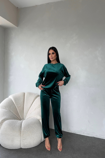 LİLA İSTANBUL Crew Neck Double Velvet Suit Emerald Green Color