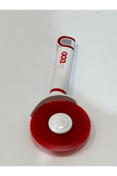 Living قطاعة بيتزا باللونين الأبيض والأحمر