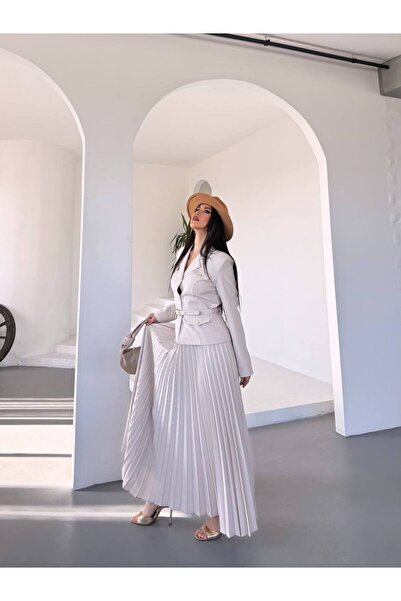 SUXİRCNHTMTS Kadın Pliseli Mini Etek & Kemerli Blazer Ceket Takım - Trend Kombin