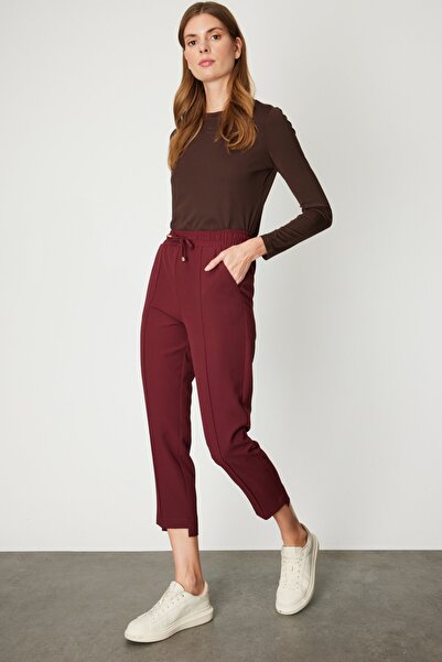 ON Women's Front-Printed Skinny Leggings 64138 Burgundy