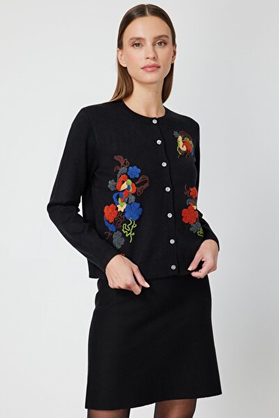 ON Colorful Floral Embroidered Knitwear Cardigan