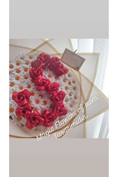 Magic Flowers of İrem (S Harfi) Kişiye Özel Harfli Solmayan Güllü Papatya Buk...