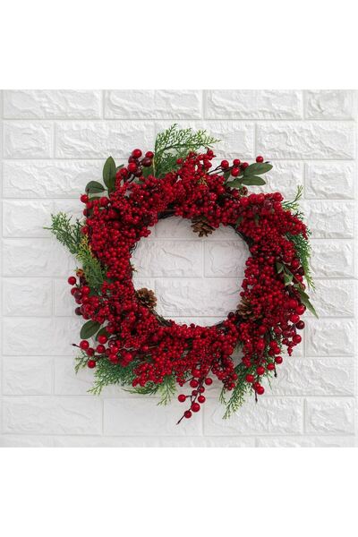 OEM Decorative Christmas Wreath with Berries and Cones 50cm