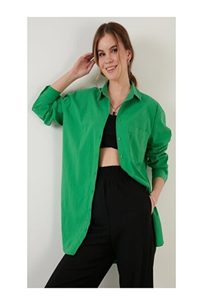 NorthAK Women's Green Pocketed Oversized Poplin Shirt Casual