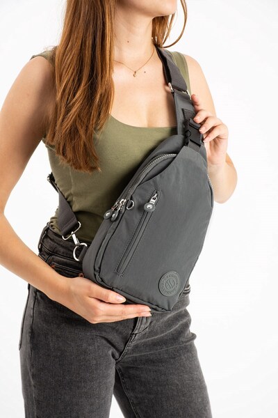 RKY SERENITY حقيبة كروس نسائية من قماش مجعد مقاوم للماء من سانموريس