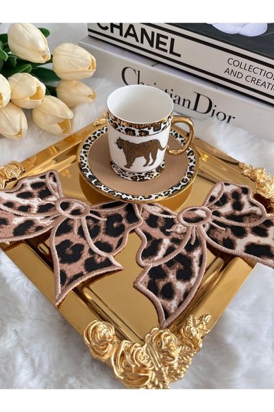 KUMSAL ÇEYİZ 2 Adet Fiyonk Sunumluk Peçete,Kokteyl Peçete,Kahve Yanı Sunum Peçetesi,Sunumluk,Leopar