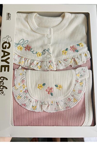 Gaye Bebe 5 li Hastane Çıkışı