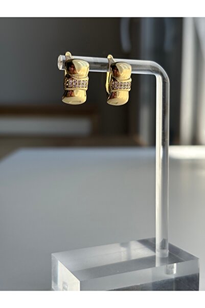 BERFACCESSORIES أقراط ذهبية غير مشوهة
