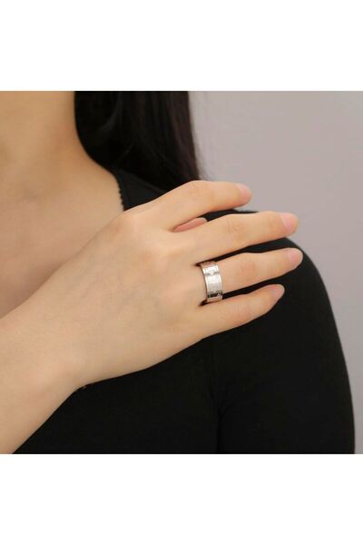 MIUMI LIKGREAT - Punk-Style Stainless Steel Ring with Ace of Spades Design