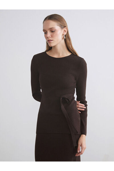 LC Waikiki طاقم الرقبة سترة تريكو المرأة