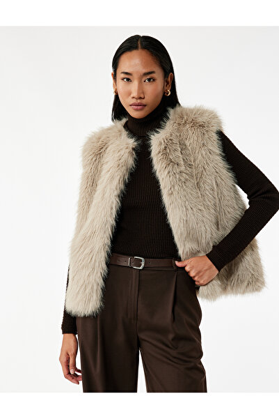 Koton Buttoned Crew Neck Sleeveless Faux Crop Vest