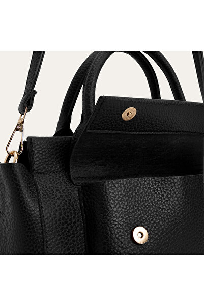 Mudo Leather Look Shoulder Bag