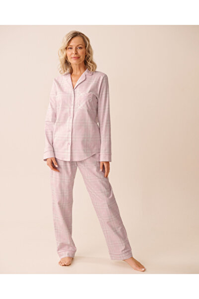 La Vie en Rose طقم بيجامة من الفلانيل المنقوش باللون الوردي