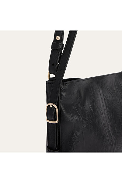 Mudo Double Strap Shoulder Bag with Crinkled Leather Look