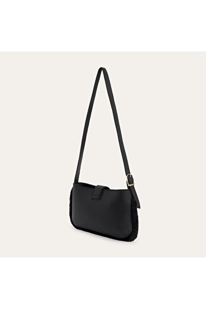 Mudo Plush Detailled Shoulder Bag