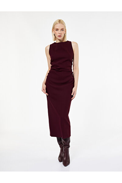 Koton Krep Kumaş Drape Detaylı Yırtmaçlı Kolsuz Bisiklet Yaka Midi Kalem Elbise